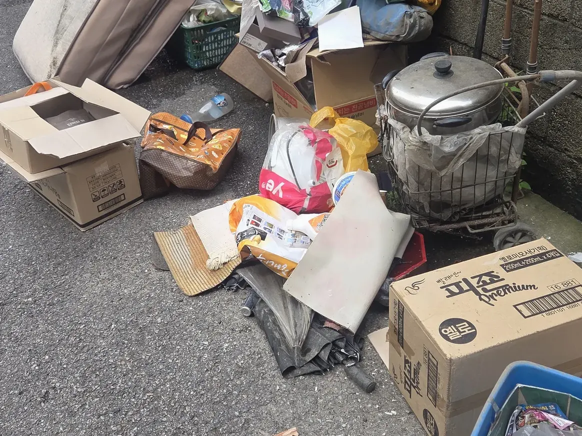 산청군 오부면 침수 현장 화장실 세면대 살균 위생청소 사례 - 행진크린